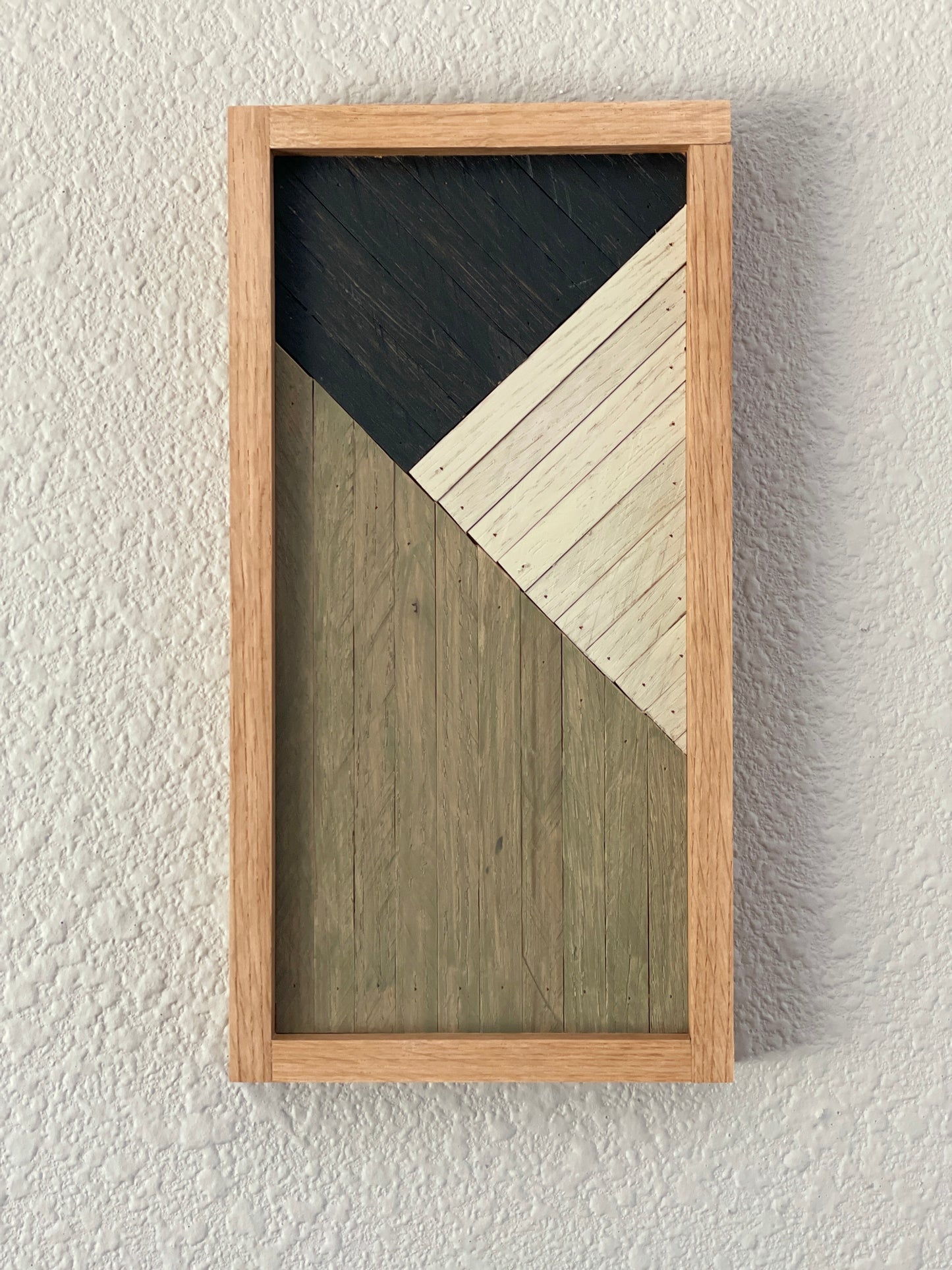 Mini Modern Minimalist | 001