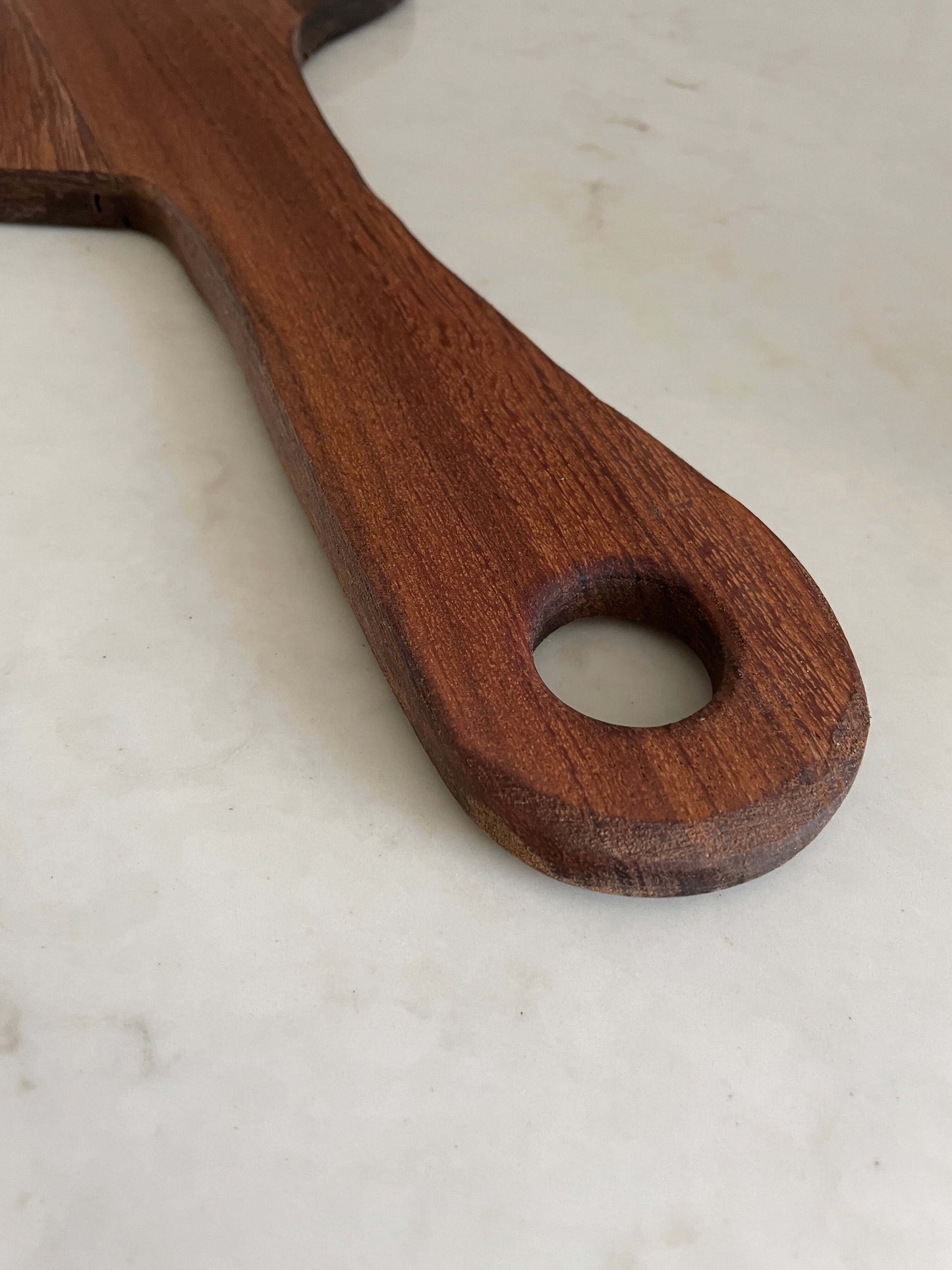 Mahogany Charcuterie Board 22" Handle