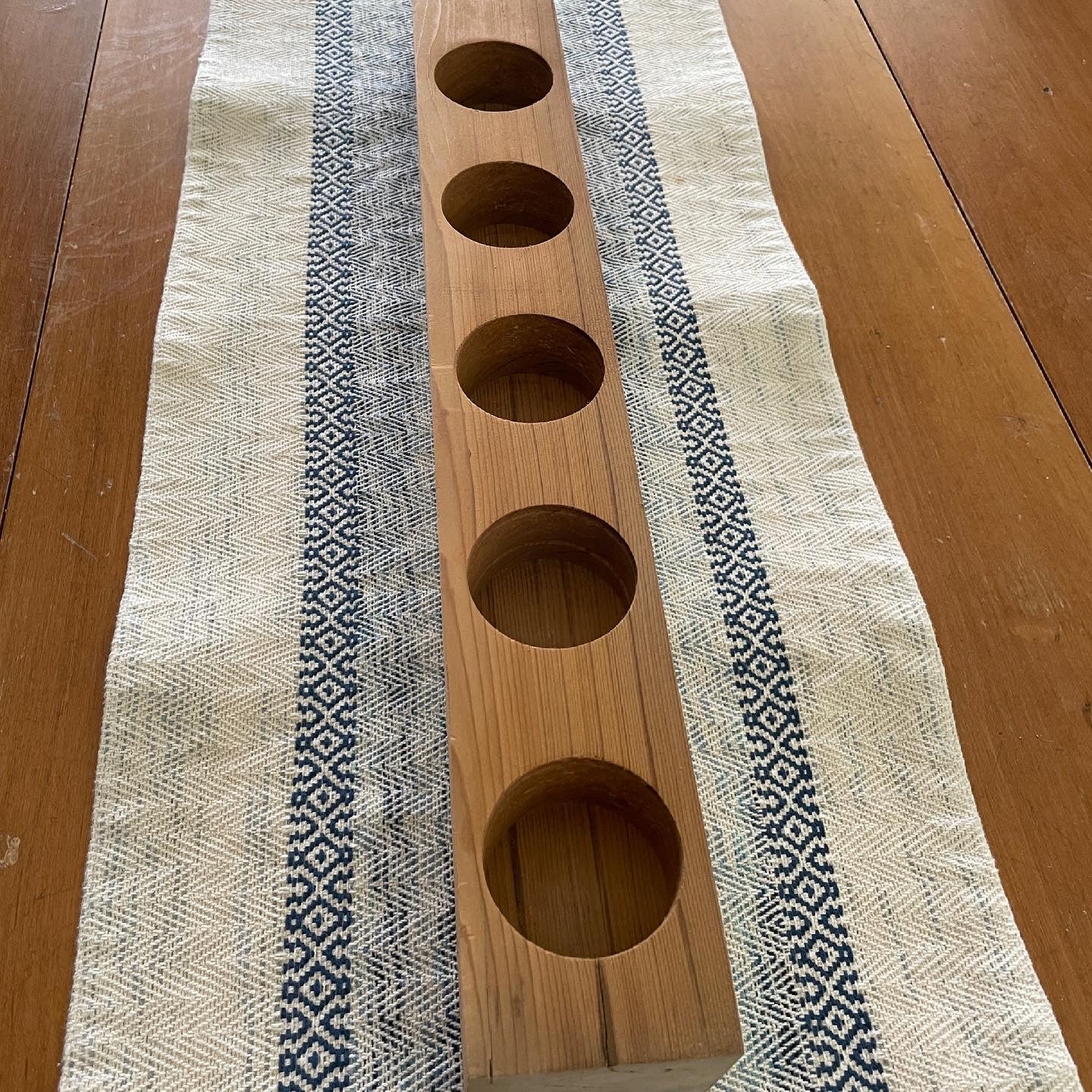 Cedar Centerpiece without decor